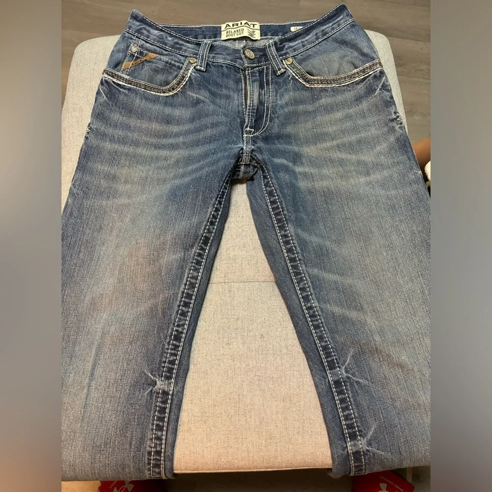 M4 Low-rise Coltrane Boot Cut Jean 28x34 - Picture 2 of 3